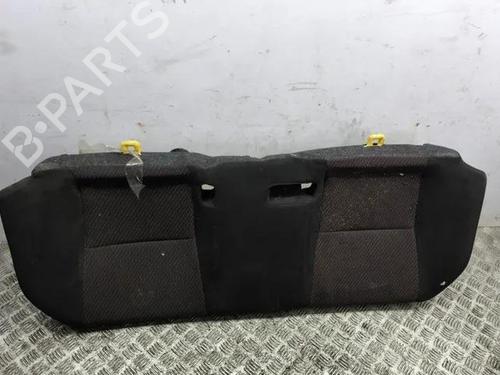 Used Rear seat TOYOTA YARIS (_P1_) 1.4 D-4D (NLP10_, NLP10R) (75 hp) 28853405