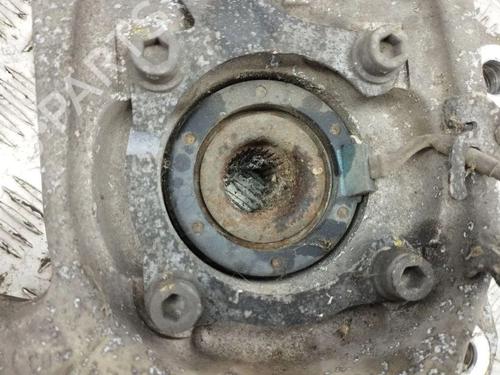 Left front steering knuckle MASERATI QUATTROPORTE V 4.2 | BP28893572M25 - Image 8