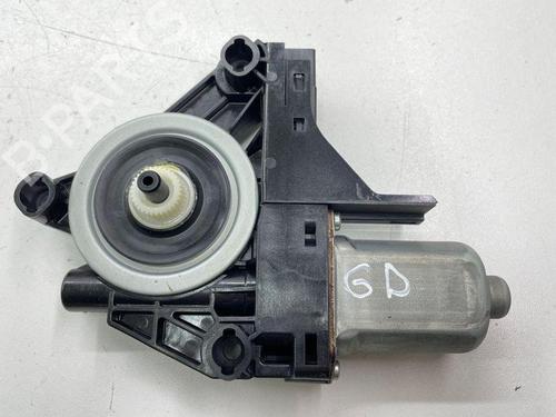 Used Right rear window motor VOLVO V60 I (155) 1.6 DRIVe (114 hp) 28890352