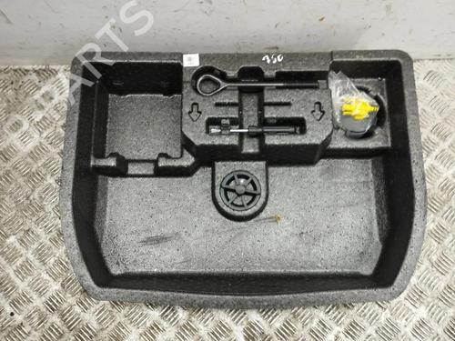 Used Glove box Glove box 33922852 33922852