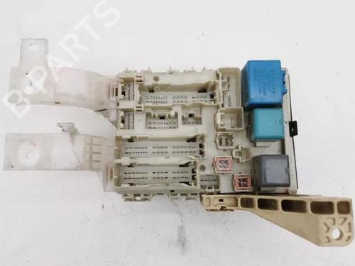 Used Fuse box TOYOTA YARIS (_P1_) 1.4 D-4D (NLP10_, NLP10R) (75 hp) 28855932