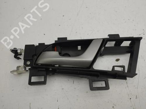 Used Front left interior door handle Front left interior door handle 33908751 33908751