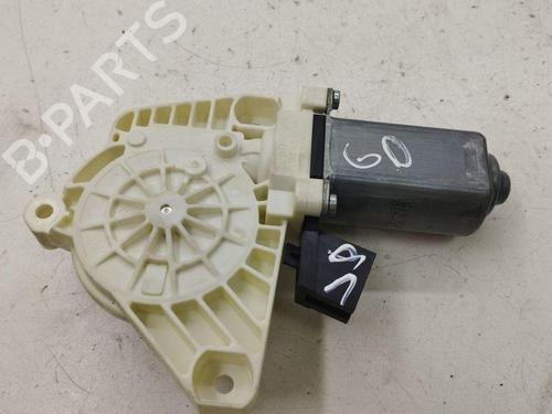 Used Right rear window motor MERCEDES-BENZ B-CLASS Sports Tourer (W245) B 180 CDI (245.207) (109 hp) 28894838