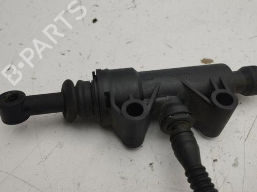 Clutch slave cylinder MERCEDES-BENZ C-CLASS (W203) C 200 CDI (203.007) | BP28892685M113