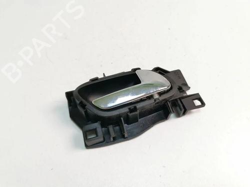 Used Front right interior door handle Front right interior door handle 36180249 36180249