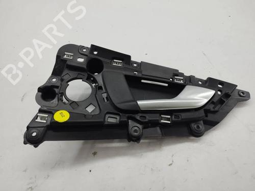 Used Rear right interior door handle Rear right interior door handle 36103107 36103107
