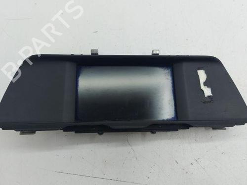Display BMW 5 (F10) 530 d (258 hp) 28854023