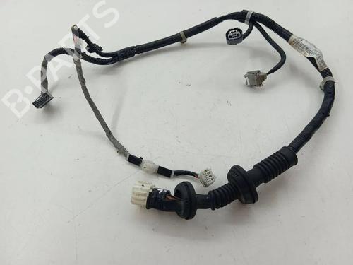 Used Wiring harness Wiring harness 33253645 33253645