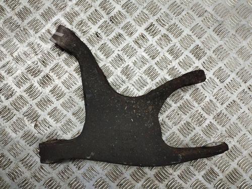 Braço suspensão trás esquerdo Braço suspensão trás esquerdo 38249786 38249786