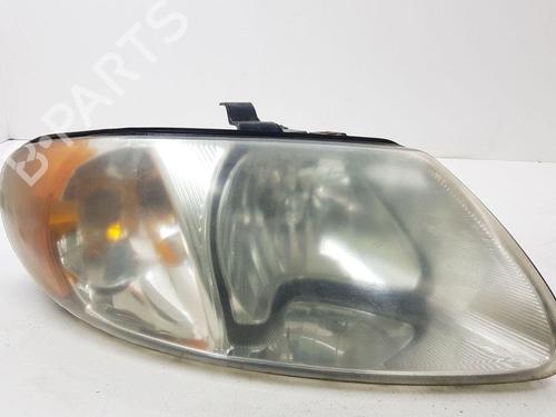 Used Right headlight CHRYSLER VOYAGER IV (RG, RS) 3.8 (218 hp) 28892056