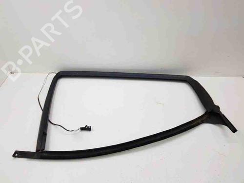 Gummiliste MASERATI QUATTROPORTE V 4.2 | BP28903856C142 