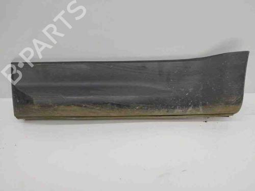 Used Door moulding trim LAND ROVER RANGE ROVER SPORT I (L320) 2.7 D 4x4 (190 hp) 28903501