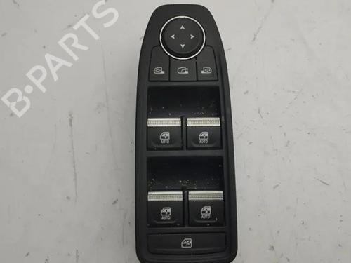 Used Left front window switch RENAULT MEGANE I (BA0/1_) 1.4 e (BA0E, BA0V) (75 hp) 28861622