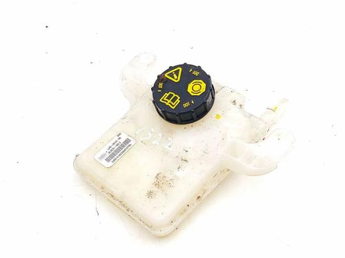 Used Brake fluid reservoir Brake fluid reservoir 36199143 36199143