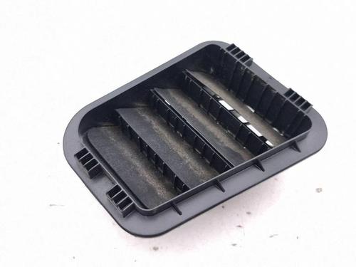 Used Grille Grille 39234333 39234333