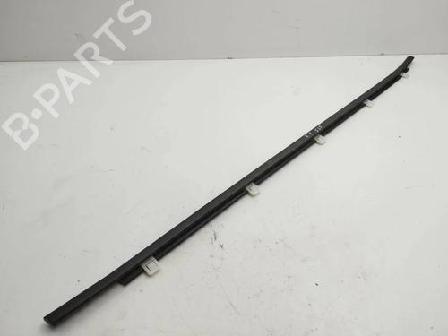 Dørliste Dørliste HONDA CIVIC IX (FK) 2.2 i-DTEC (FK3) (150 hp) 36179858 36179858