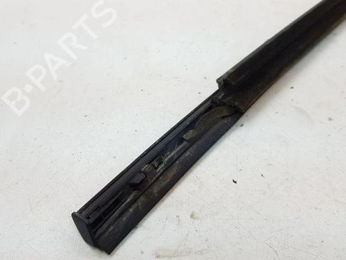 Door moulding trim HYUNDAI VELOSTER (FS) 1.6 GDi | BP28848833C150 