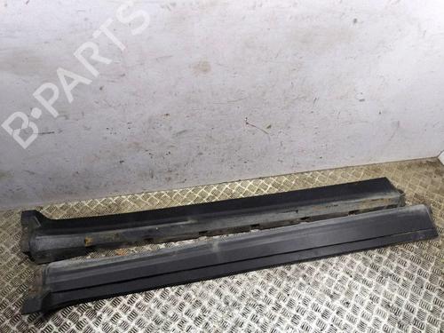 Used Left sideskirt Left sideskirt MASERATI LEVANTE SUV (M161) 3.0 S Q4 (430 hp) 40288567 40288567