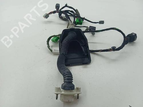 Used Wiring harness Wiring harness 36174944 36174944