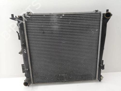 Used Water radiator Water radiator HYUNDAI i30 Estate (FD) 1.6 CRDi (116 hp) 28889570 28889570