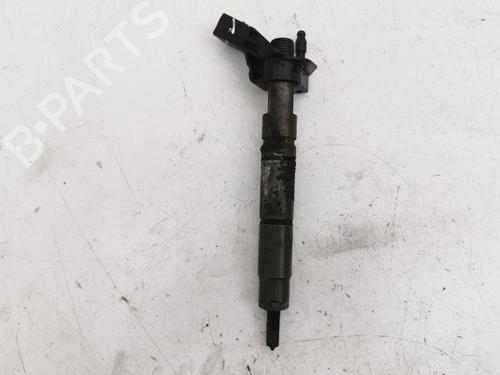 Used Injector MERCEDES-BENZ M-CLASS (W164) ML 320 CDI 4-matic (218 hp) 28899235