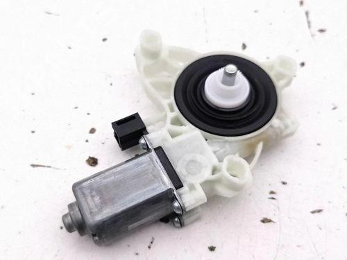 Used Right front window motor Right front window motor MERCEDES-BENZ A-CLASS (W177) A 200 (177.087) (163 hp) 39884921 39884921