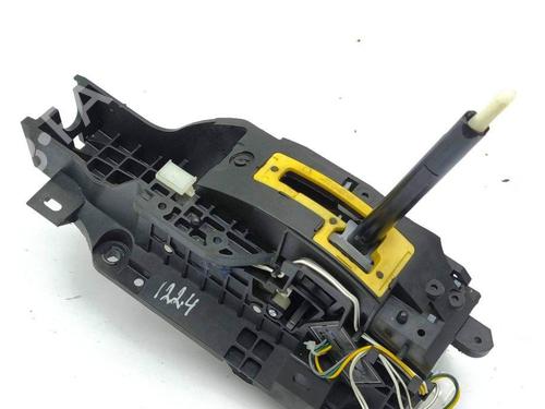 Used Gear lever RENAULT MEGANE IV Grandtour (K9A/M/N_) 1.2 TCe 130 (K9MR) (130 hp) 28880272