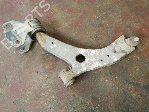 Used Left front suspension arm Left front suspension arm 36065233 36065233