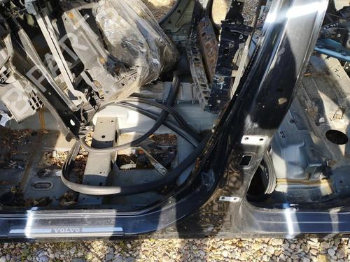 Used Left sideskirt VOLVO XC60 I SUV (156) D5 (215 hp) 28873540