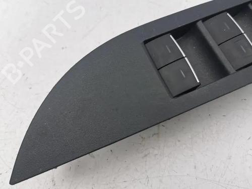 Left front window switch TOYOTA COROLLA Estate (_E21_) 2.0 Hybrid (MZEH12) | BP28859032I27 