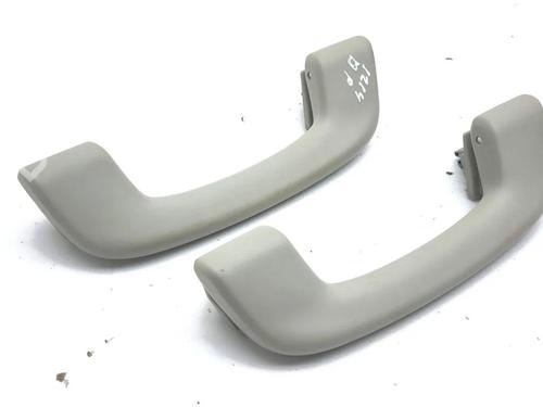 Used Interior roof handle Interior roof handle 36330535 36330535