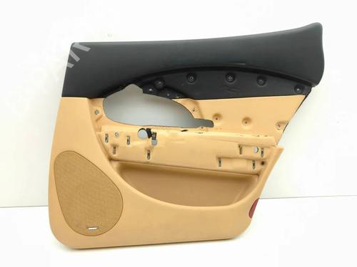 Bageste højre beklædning Bageste højre beklædning MASERATI QUATTROPORTE V 4.2 (400 hp) 36083625 36083625