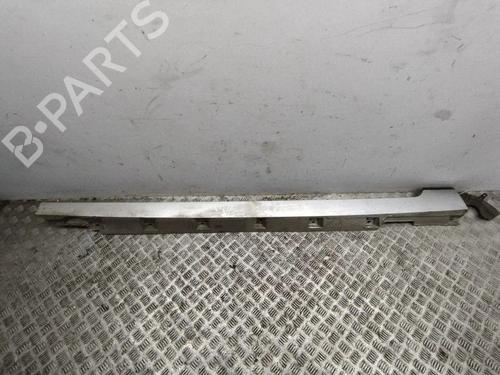 Used Left sideskirt Left sideskirt 38250019 38250019