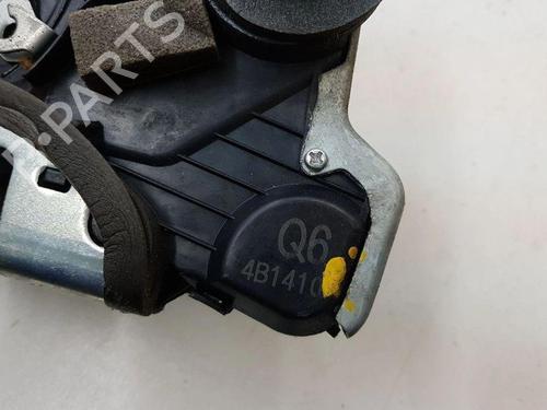 Front right lock TOYOTA AURIS (_E18_) 1.4 D-4D (NDE180_, NDE180R) | BP28903319C97 