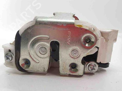 Front right lock CITROËN C-CROSSER (VU_, VV_) 2.2 HDi | BP28888883C97 