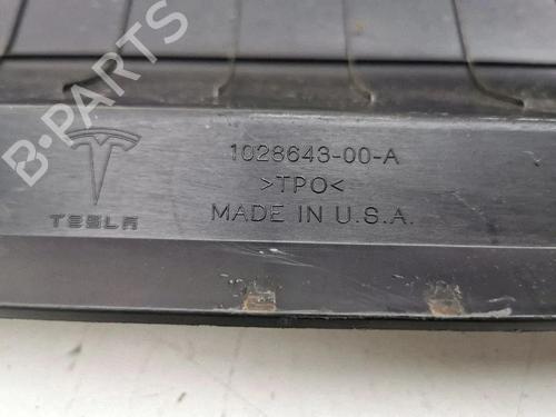 Glove box TESLA MODEL S (5YJS) 85 | BP40210315C95  - Image 7