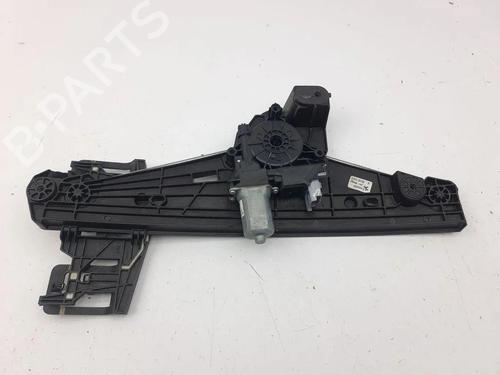 Vindusheismekanisme venstre bak Vindusheismekanisme venstre bak PEUGEOT 2008 II (UD_, US_, UY_, UJ_, UR_, UC_) 1.2 PureTech 130 (USHNS, URHNS) (130 hp) 28879369 28879369