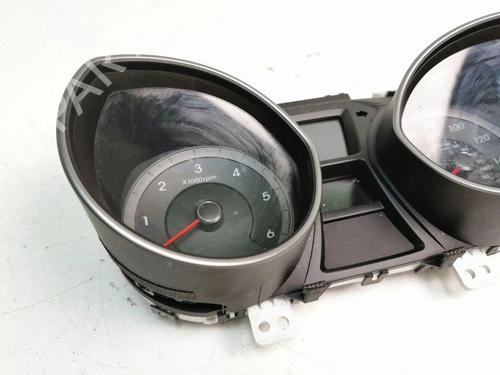 Instrument cluster HYUNDAI i30 Coupe 1.6 CRDi | BP38246752C47 - Image 2
