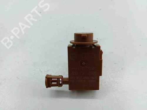 Electronic sensor AUDI A3 Sportback (8VA, 8VF) 2.0 TDI | BP28876716M84 