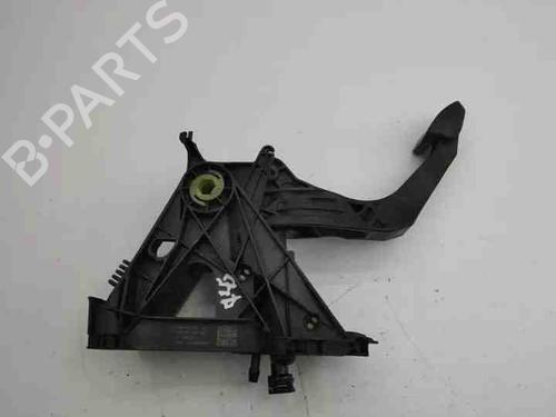 Kløtsj VW GOLF VIII (CD1, DA1) 1.5 TSI (150 hp) 28859185