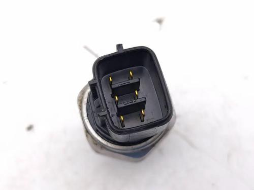 Electronic sensor TOYOTA COROLLA Verso (ZER_, ZZE12_, R1_) 2.2 D-4D (AUR10_, AUR10R) | BP32458679M84 