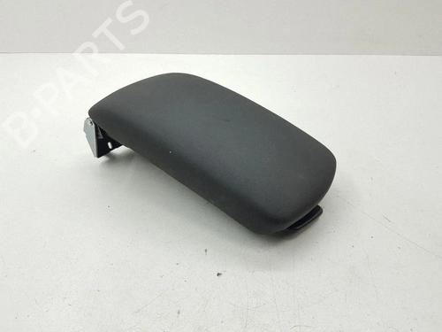 Used Armrest / Center console Armrest / Center console 38279913 38279913