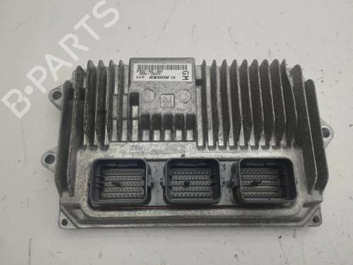 Used Engine control unit (ECU) Engine control unit (ECU) 33256773 33256773