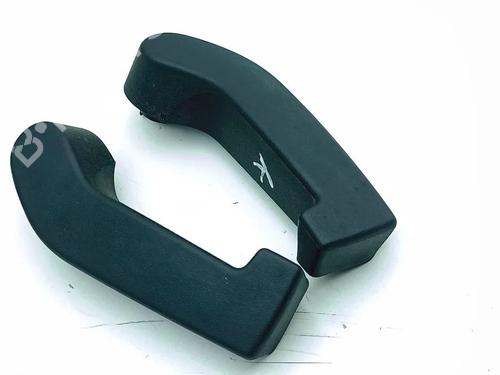Used Front left interior door handle Front left interior door handle 36062682 36062682