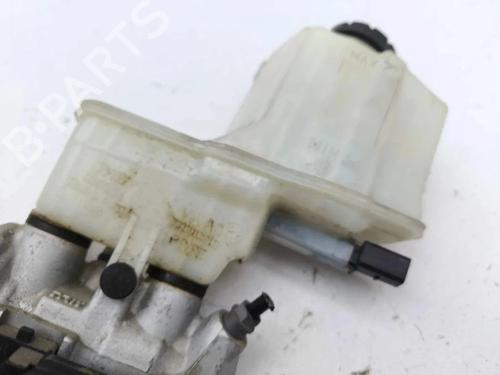 Brake master cylinder VW T-ROC (A11, D11) 1.0 TSI | BP28900675M77 - Image 9