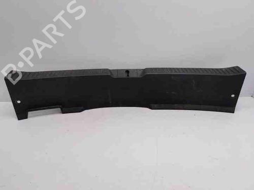 Garniture de hayon MAZDA CX-7 (ER) 2.2 MZR-CD AWD (ER10A) (173 hp) 28857394