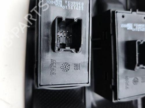 Interrupteur de vitre avant droite OPEL MOKKA / MOKKA X (J13) 1.4 (_76) | BP29510084I26