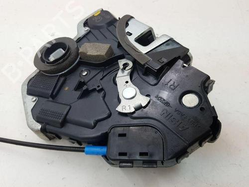 Front right lock TOYOTA AURIS (_E18_) 1.4 D-4D (NDE180_, NDE180R) | BP28903319C97 