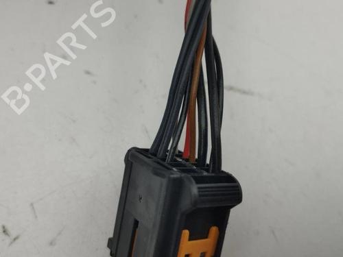 Right mirror PEUGEOT 2008 II (UD_, US_, UY_, UJ_, UR_, UC_) 1.5 BlueHDI 110 (UDYHSK) | BP28900974C27 