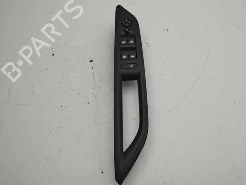 Used Right front window switch Right front window switch 33896631 33896631